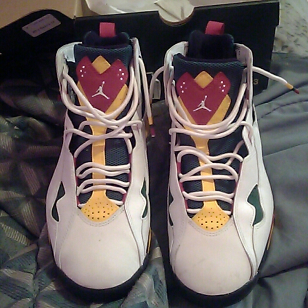 Jordan True Flight - Picture 3 of 5